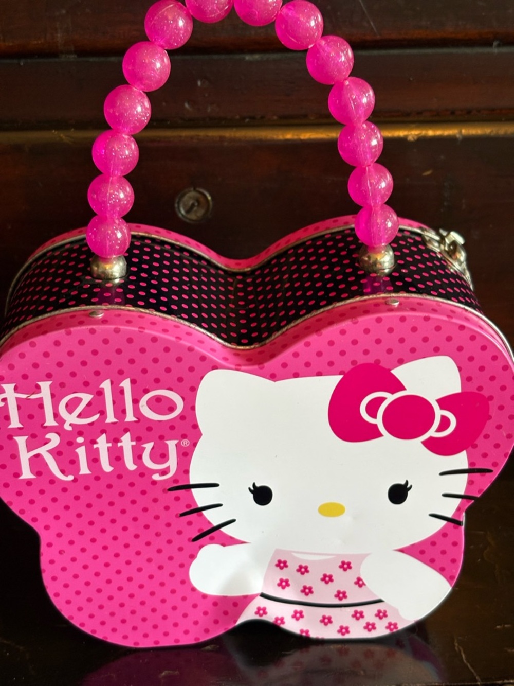 Hello Kitty Hot Pink Polka Dot Heart Tin Purse - Picture 6 of 10